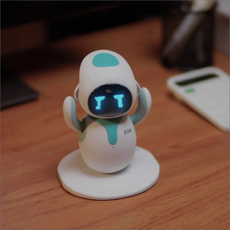 Meet Eilik: The Hilarious AI Robot with All the Feels - Your New Best Bud for Fun and Games!